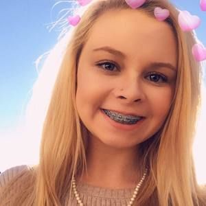 Meet your Posher, Brianna